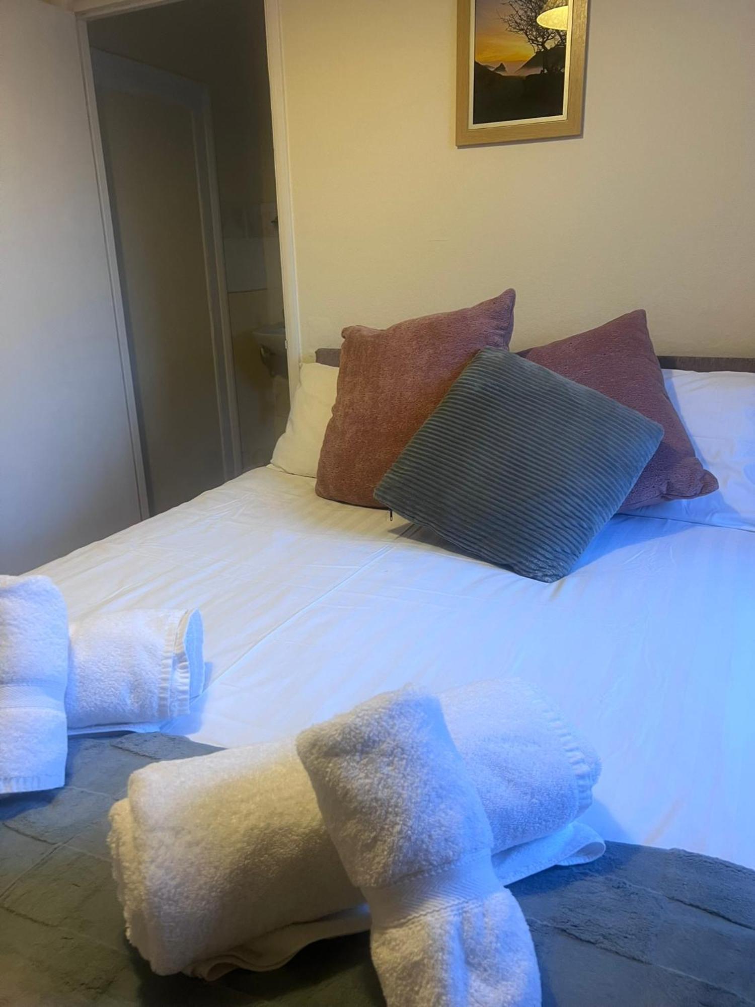 The Crown Hotel لينتون المظهر الخارجي الصورة