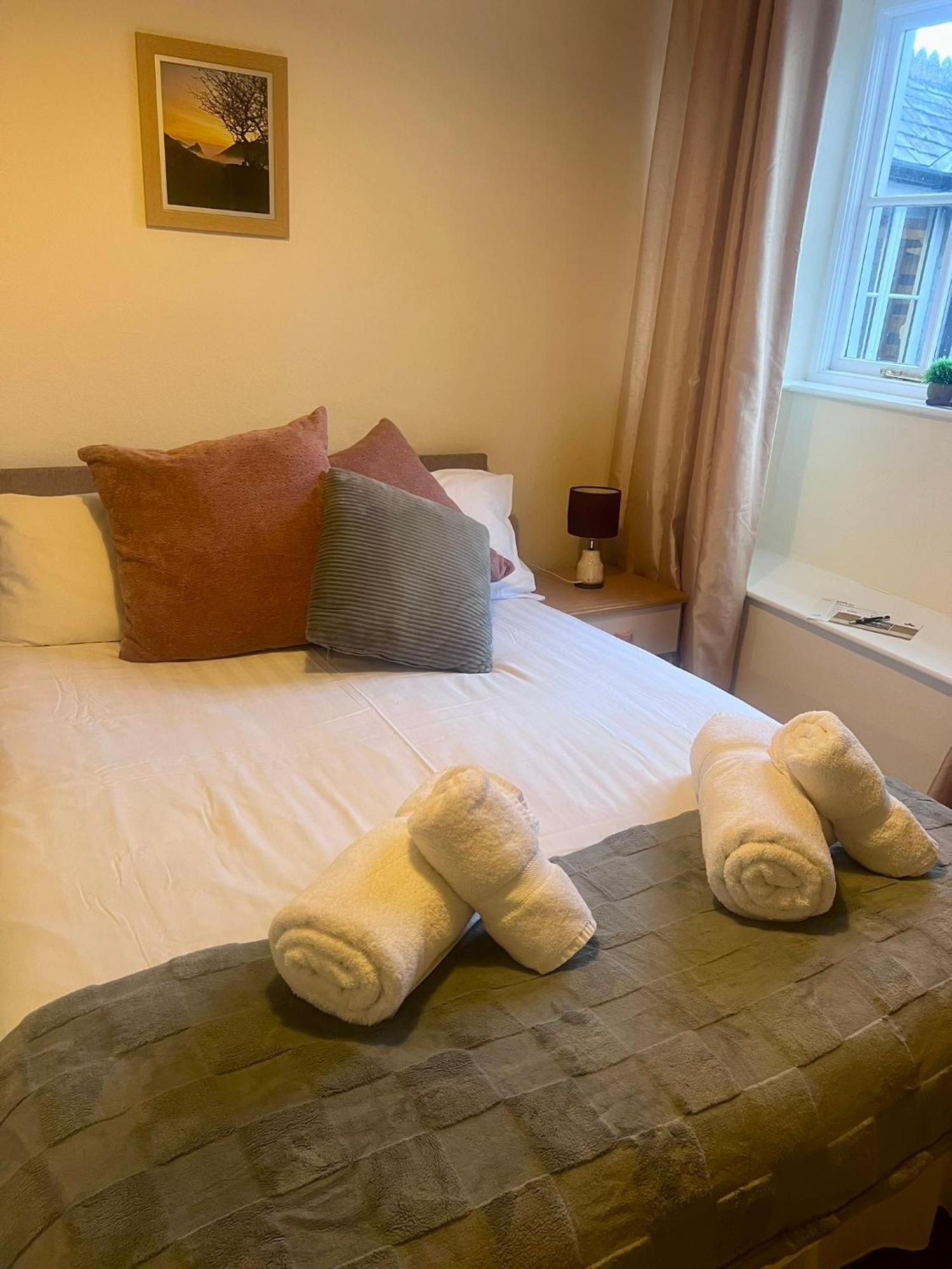The Crown Hotel لينتون المظهر الخارجي الصورة